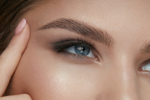 straight tapered brow