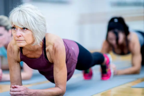 plank exercises help get rid of mummy tummy